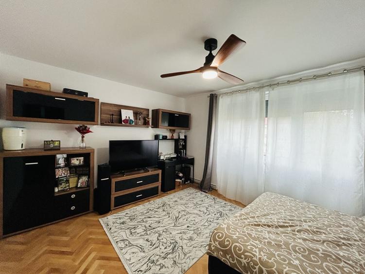 Apartament cu 2 camere decomandat în Hipodrom 2