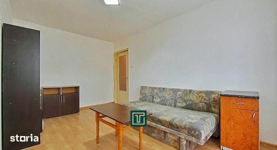 Apartament cu 2 camere semidecomandat în Aurel Vlaicu