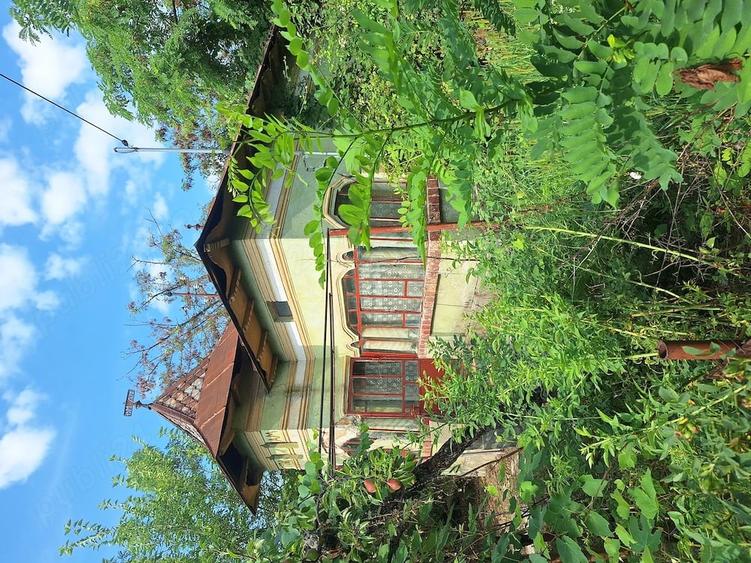 Casă cu Teren 1600 Mp în Oarja
