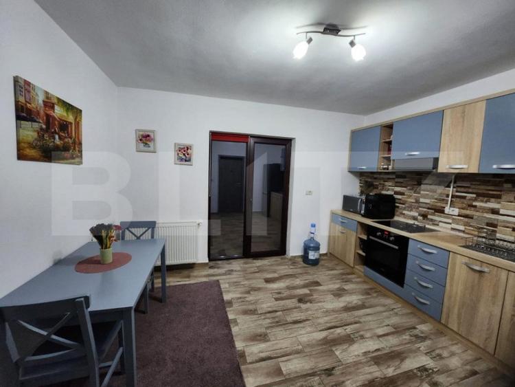 Casă cu 4 camere cu Teren 560 Mp în Central