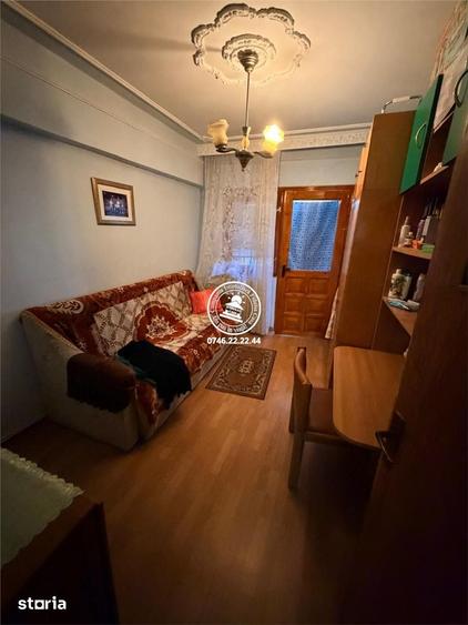 Apartament cu 4 camere în Dacia