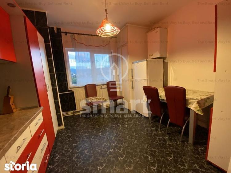 Apartament cu 3 camere decomandat în Plopilor