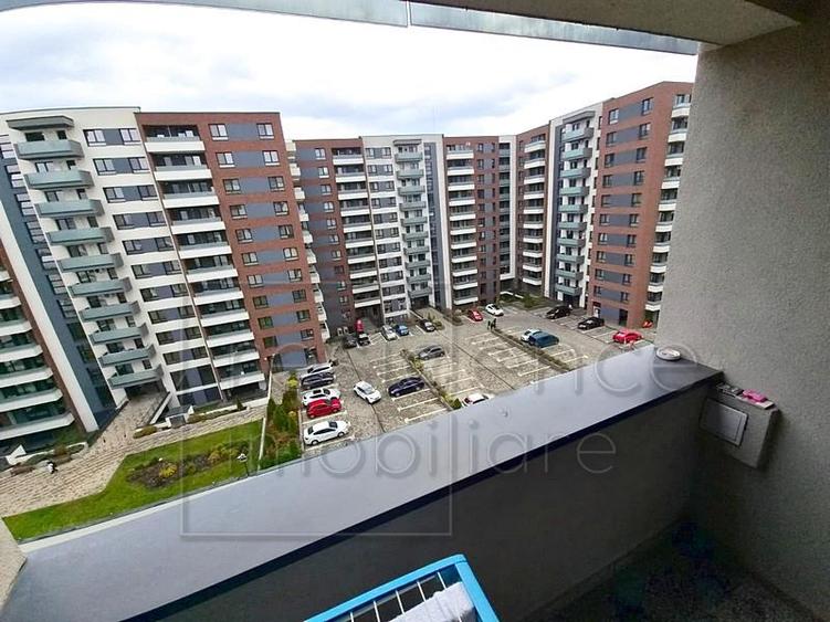 Apartament cu 2 camere decomandat, mobilat în Între Lacuri