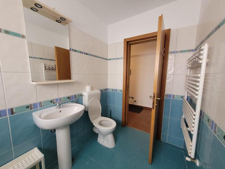 Garsonieră decomandată în Băneasa