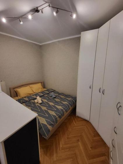 Apartament cu 2 camere decomandat în Calea București