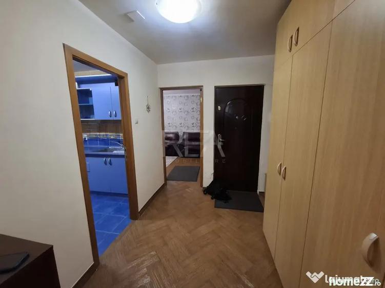 Apartament cu 2 camere decomandat, mobilat în Apusului