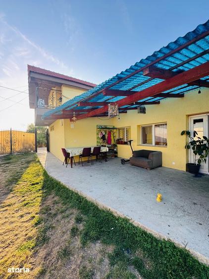Casă cu 6 camere cu Teren 1085 Mp în Chișlaz
