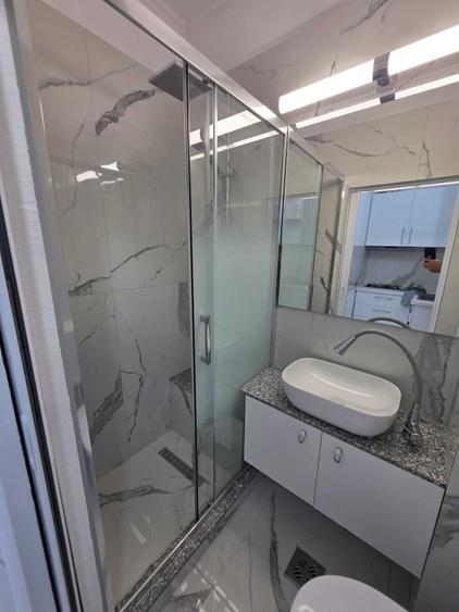 Garsonieră decomandată în Abator