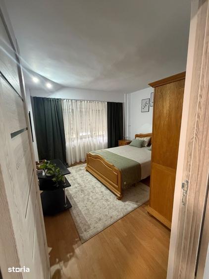 Apartament cu 2 camere decomandat în Torontalului
