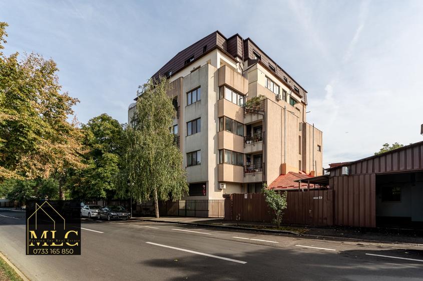 Apartament cu 4 camere decomandat, mobilat în Dămăroaia