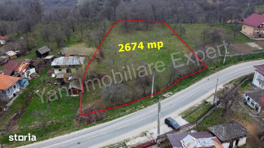 Teren de 2674 mp, în Cepari