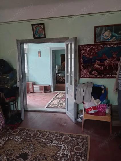 Casă cu 3 camere în Panciu
