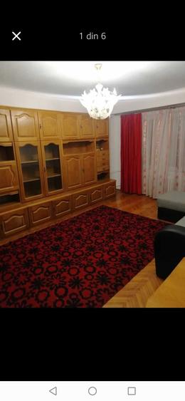 Apartament cu 3 camere semidecomandat în Rogerius