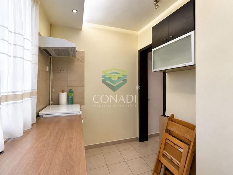 Apartament cu 2 camere semidecomandat în Floreasca