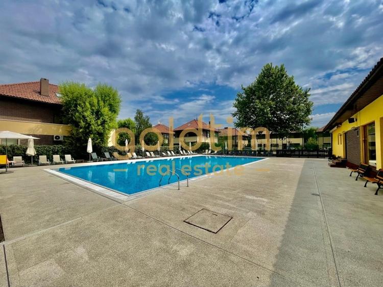 Casă cu 5 camere cu Piscina în Iancu Nicolae