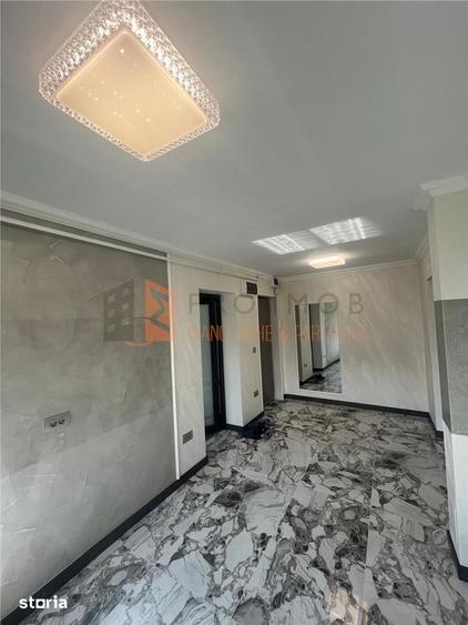 Apartament cu 3 camere semidecomandat în Central