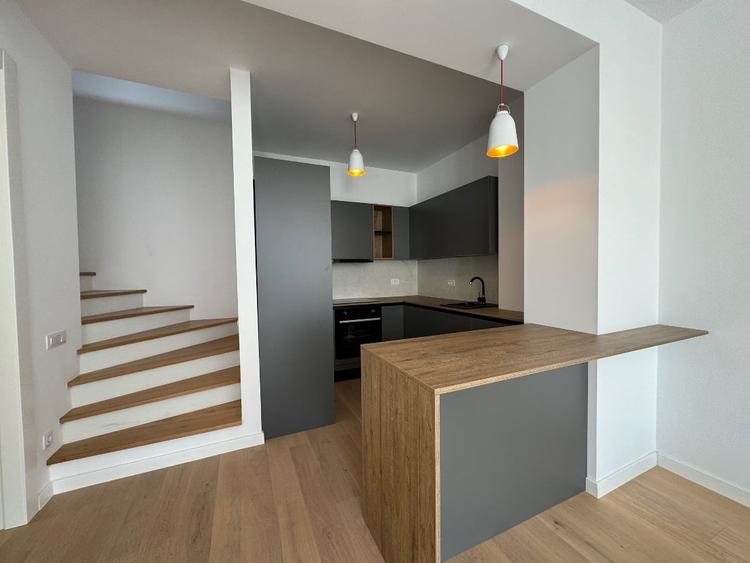 Duplex cu 4 camere cu Teren 40 Mp în Tunari