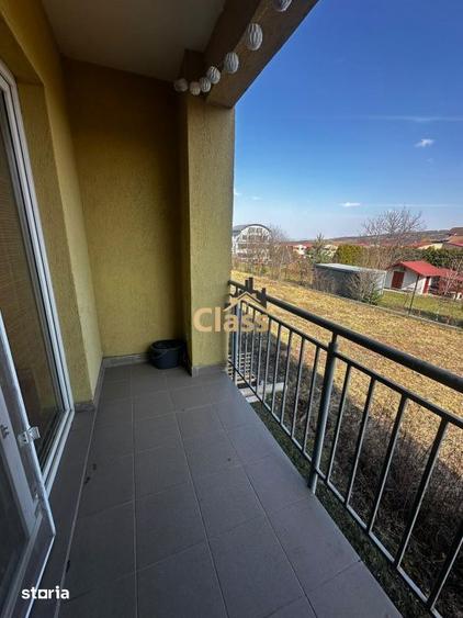 Apartament cu 2 camere semidecomandat, mobilat în Borhanci