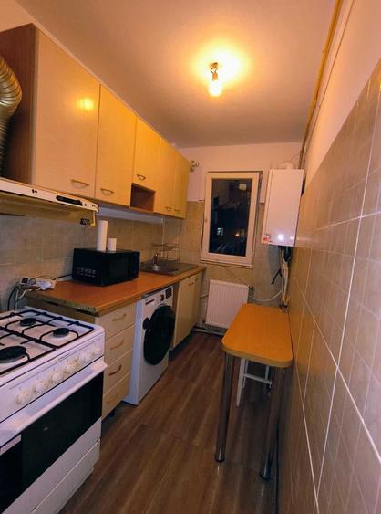 Apartament cu 3 camere semidecomandat în Mănăștur
