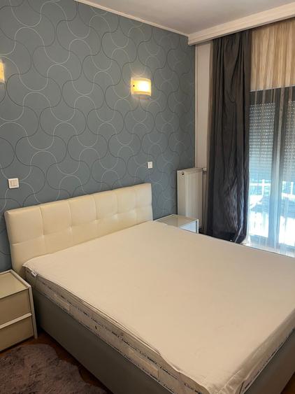 Apartament cu 3 camere în Băneasa