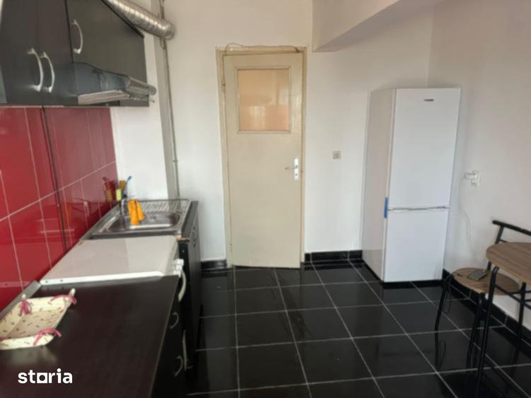 Apartament cu 3 camere decomandat în Lăpuș Argeș