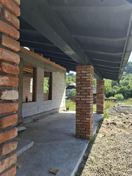 Casă cu 4 camere în Măgoaja