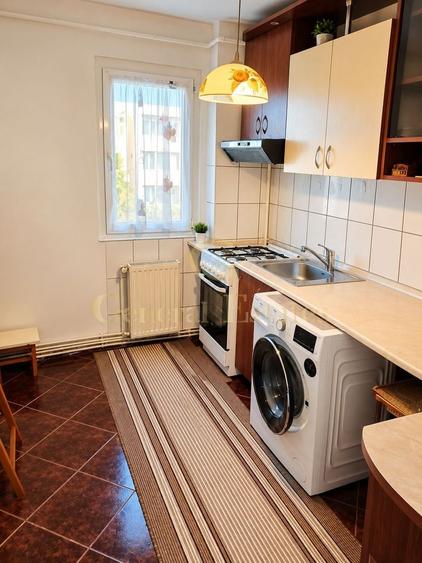 Apartament cu 2 camere semidecomandat, mobilat în Astra