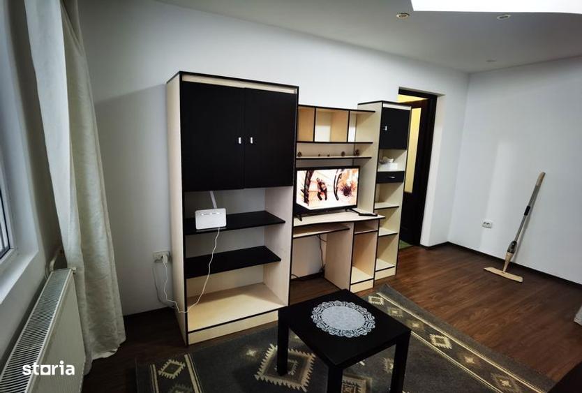 Apartament cu 2 camere semidecomandat în Blejoi