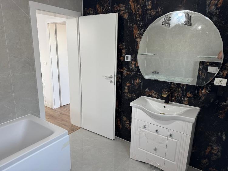 Duplex cu 5 camere cu Teren 350 Mp în Giarmata