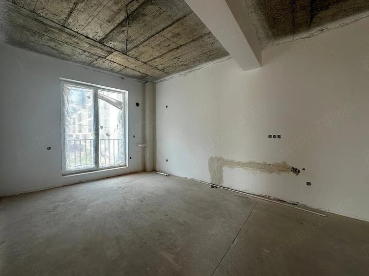 Apartament cu 2 camere semidecomandat în Ozana