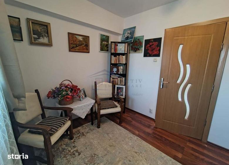 Apartament cu 4 camere în Burdujeni