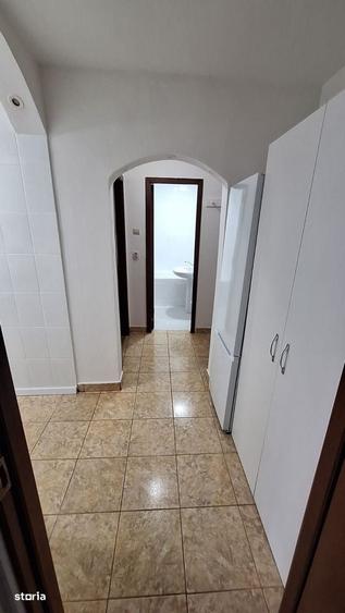 Apartament cu 2 camere decomandat în Veteranilor
