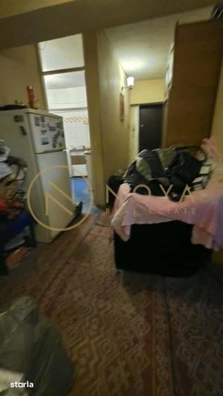 Vanzare apartament de 4 camere pe Bd Lacul Tei langa Parc - 1