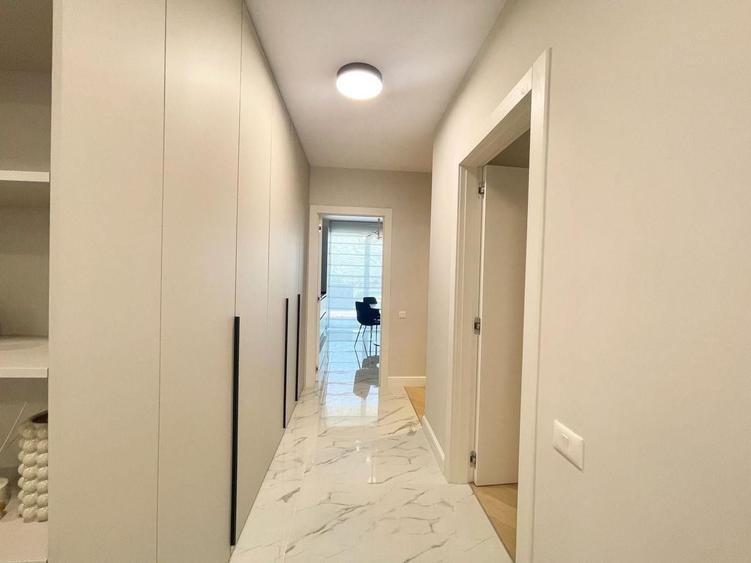 Apartament cu 4 camere în Aviației