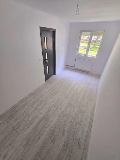 Apartament cu 2 camere semidecomandat în Micro 14