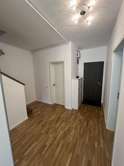 Casă cu 4 camere cu Teren 250 Mp în Corbeanca