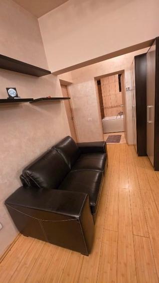 Apartament cu 4 camere decomandat, mobilat în Independenței