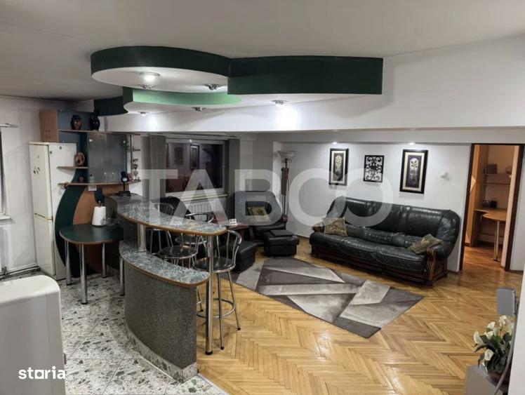 Apartament cu 4 camere, mobilat în Plopilor