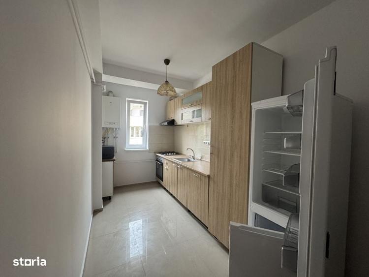 Apartament cu 3 camere decomandat în Mărăști