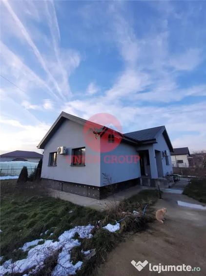 Casă cu 3 camere cu Teren 521 Mp în Poiana