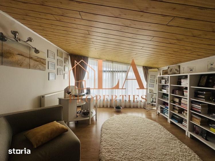 Casă cu 7 camere cu Teren 1411 Mp în Central