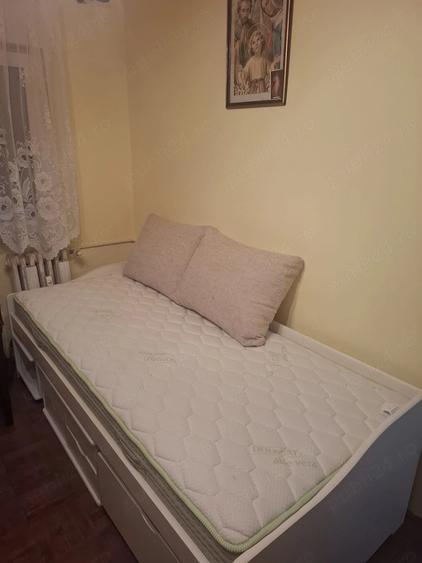 Apartament cu 3 camere decomandat în Micălaca