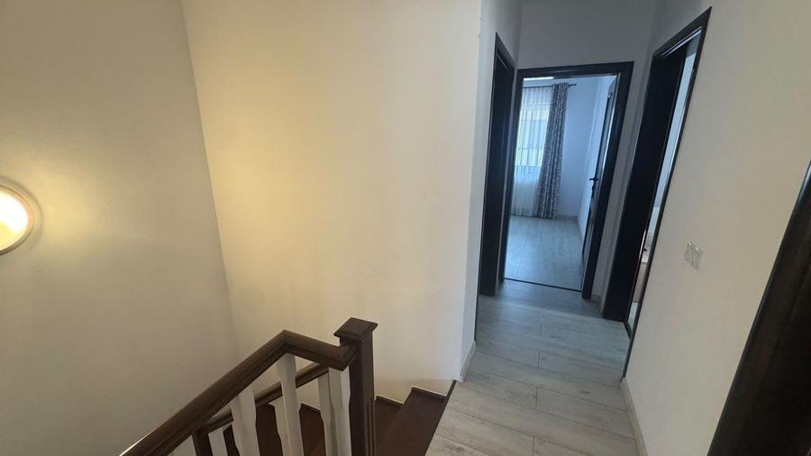 Duplex cu 4 camere cu Canalizare în Arhitecților - Calea Cisnădiei
