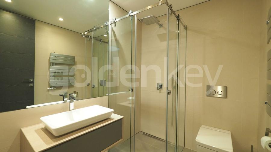Apartament cu 4 camere decomandat, mobilat în Primăverii
