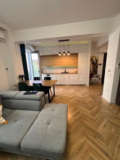 Apartament 2 camere lux de închiriat, central, bloc nou, loc parcare - 3