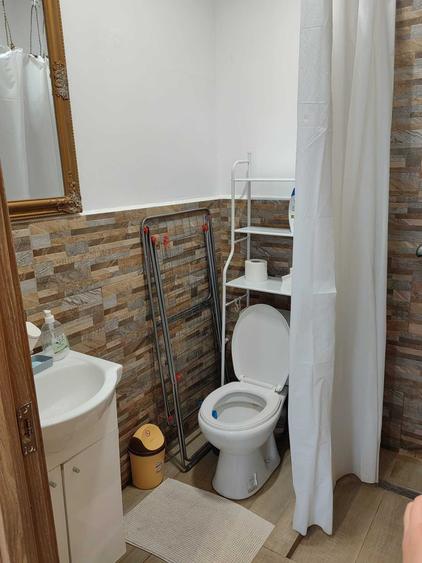 Apartament cu 2 camere decomandat în Piața Centrală