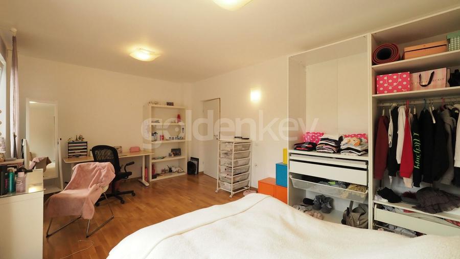 Duplex cu 6 camere cu Canalizare în Iancu Nicolae