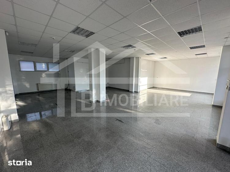 Spațiu comercial, de 120 mp, în 22 Decembrie 1989