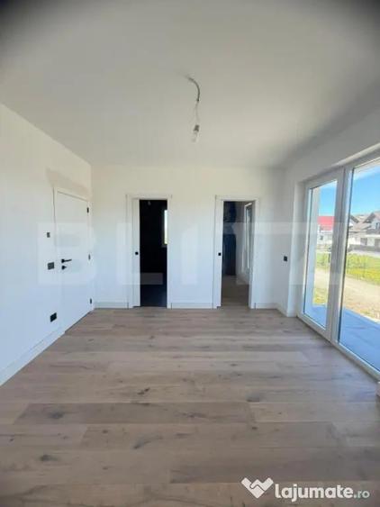 Casă cu 5 camere cu Teren 600 Mp în Central