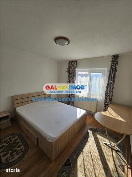 Apartament cu 2 camere decomandat în Micro 12